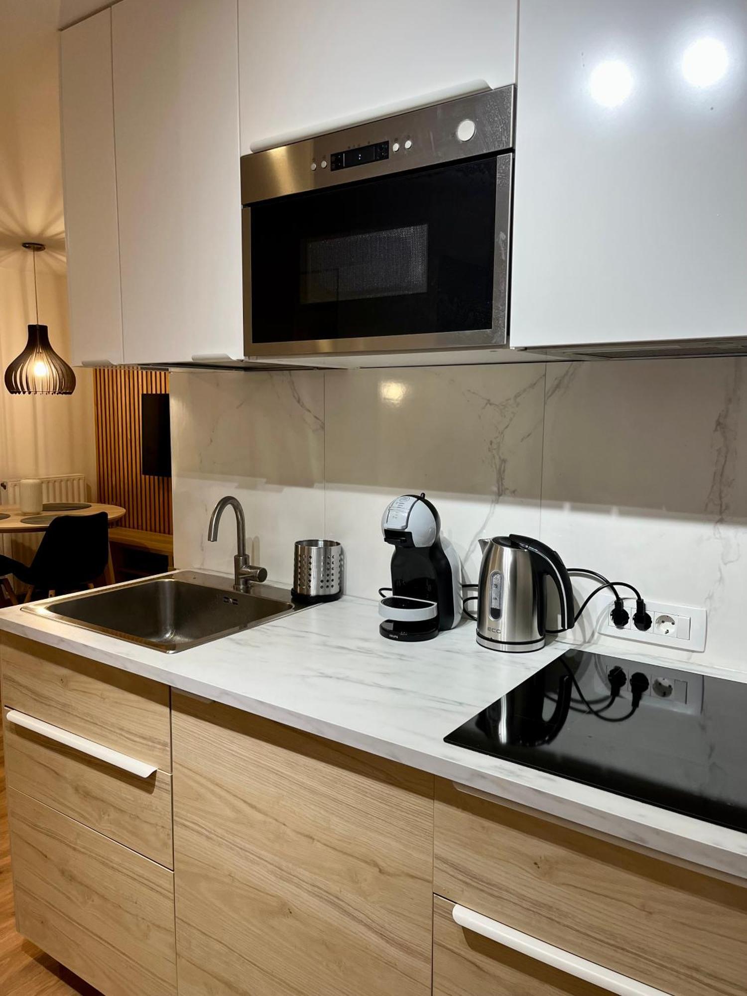 Apartments Pri Fencu Jesenice Buitenkant foto